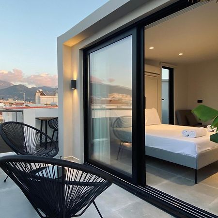 Hyperion Penthouse Lägenhet Patras Exteriör bild