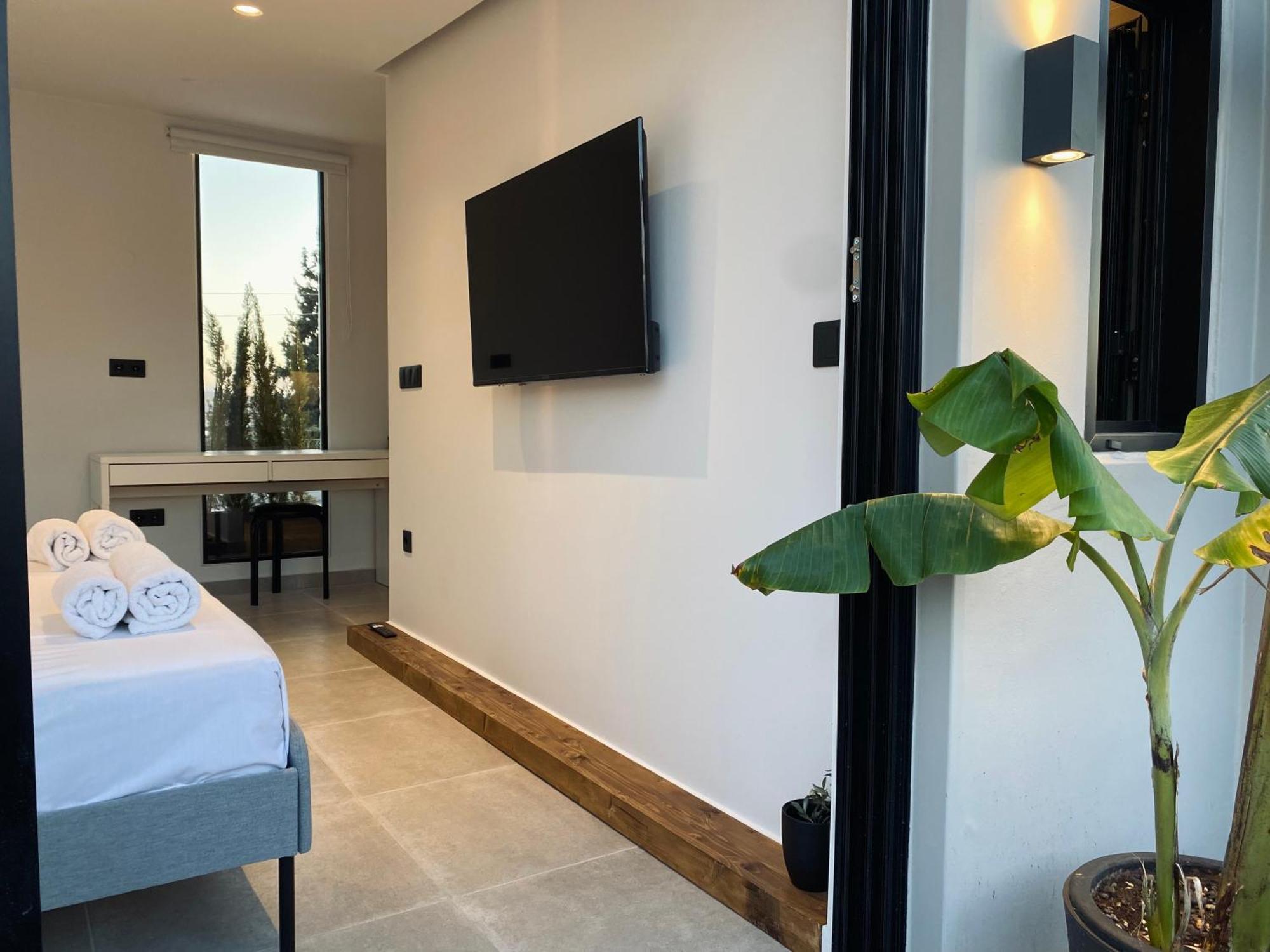 Hyperion Penthouse Lägenhet Patras Exteriör bild