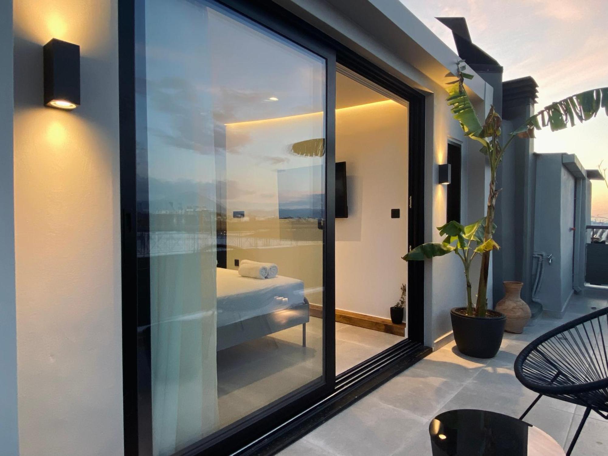 Hyperion Penthouse Lägenhet Patras Exteriör bild