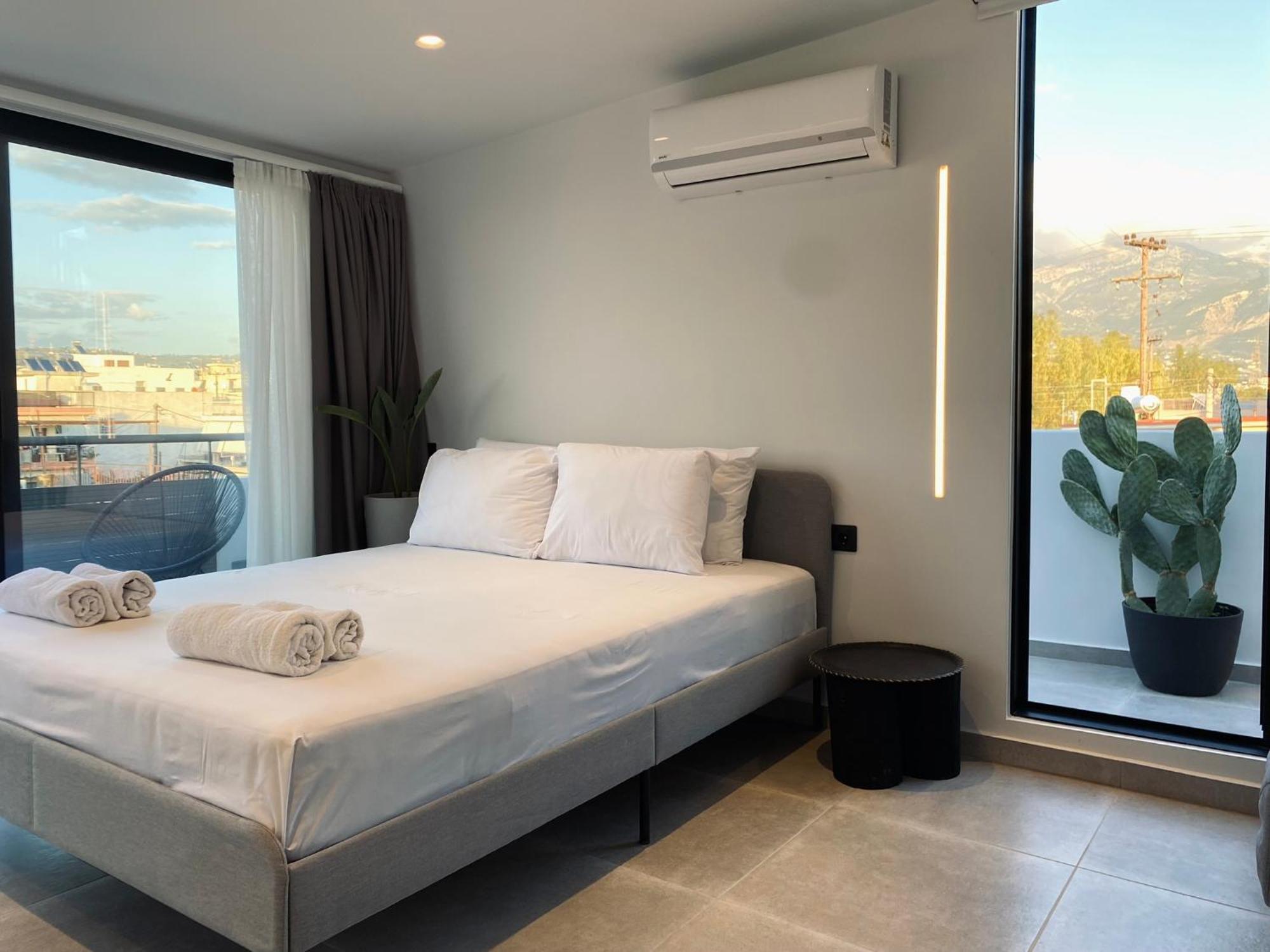 Hyperion Penthouse Lägenhet Patras Exteriör bild