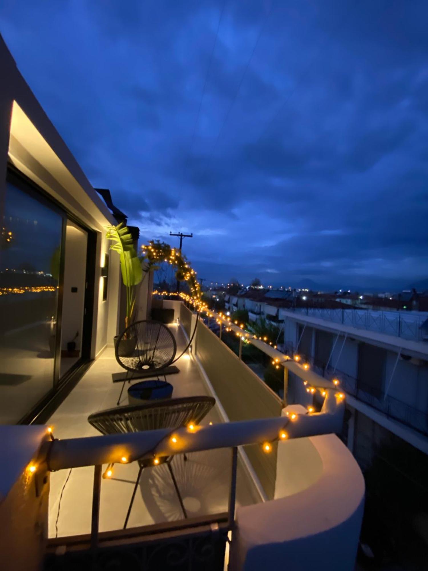 Hyperion Penthouse Lägenhet Patras Exteriör bild